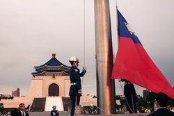Chiang Kai Shek Memorial Hall Taiwan photo