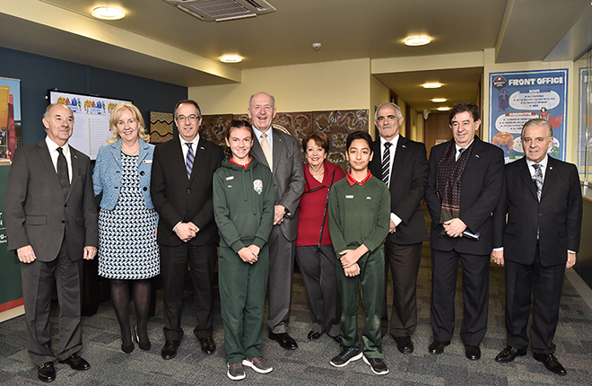 Uruguay delegation visits Parliament