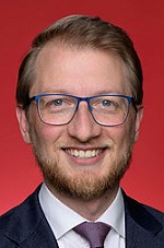 Photo of Senator James Paterson