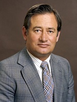 Photo of Andrew Thomas